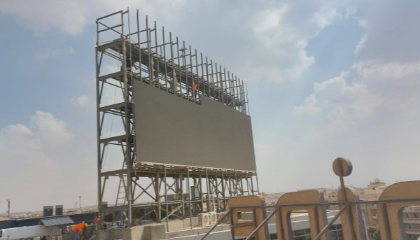 Durable Outdoor LED Screens for Vibrant and Clear Visuals High-brightness outdoor LED screens installed for clear visibility in sunlight and harsh weather conditions