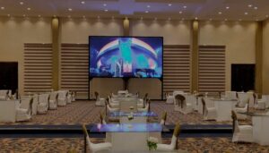 قمنا بتنفيذ مشروع تركيب شاشة LED داخلية لصالح Cairo Festival City لتحسين تجربة الزوار داخل المركز التجاري